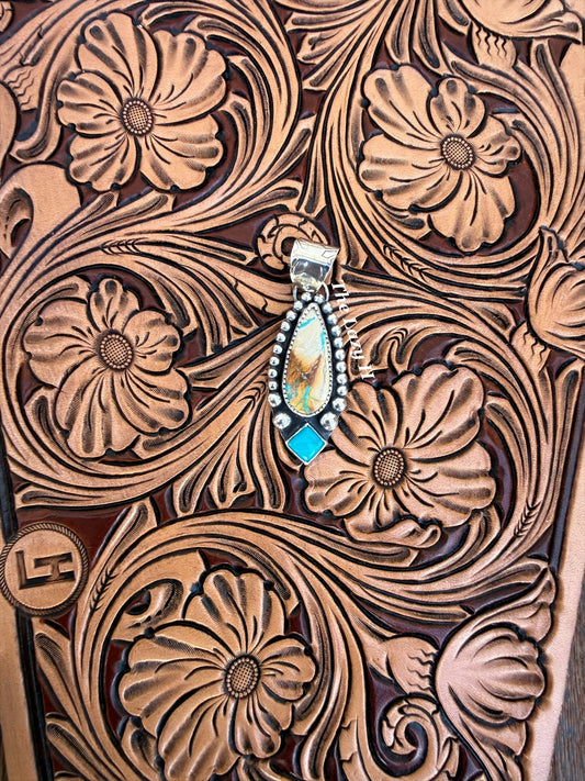 Crow Springs Pendant